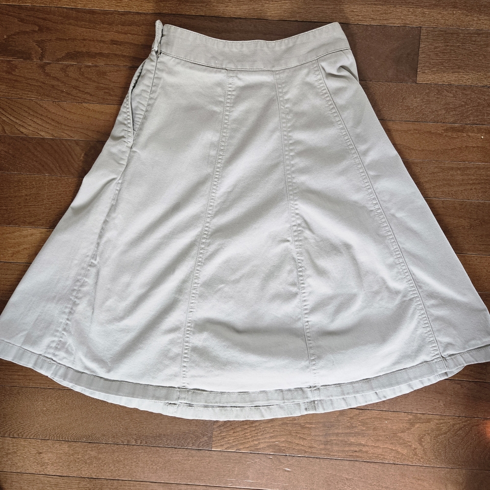 L.L. Bean Cream Classic Fit A-Line Skirt 4P Fits XS